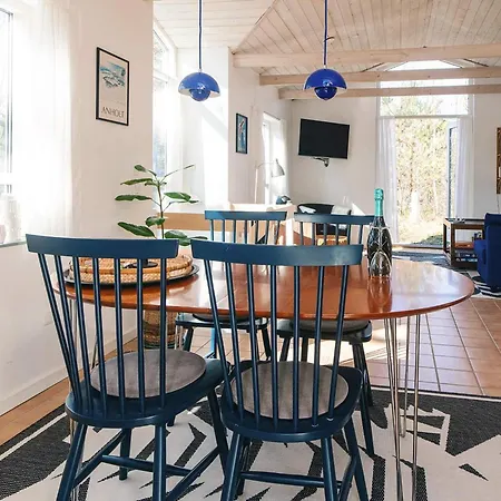 4 Person In Сasa de vacaciones Grenå